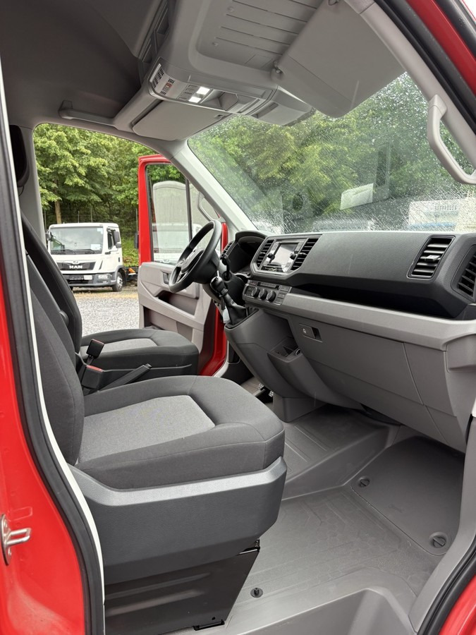 Xe van chở hàng VW Crafter 35 Maxi L4H3 1Hand PDC: hình 15 Xe van chở hàng VW Crafter 35 Maxi L4H3 1Hand PDC: hình 15