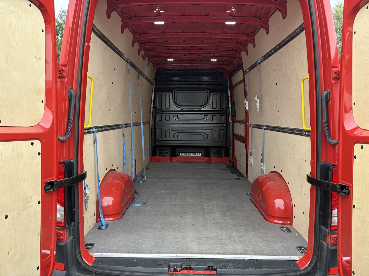 Xe van chở hàng VW Crafter 35 Maxi L4H3 1Hand PDC sofort verfügbar!: hình 7 Xe van chở hàng VW Crafter 35 Maxi L4H3 1Hand PDC sofort verfügbar!: hình 7