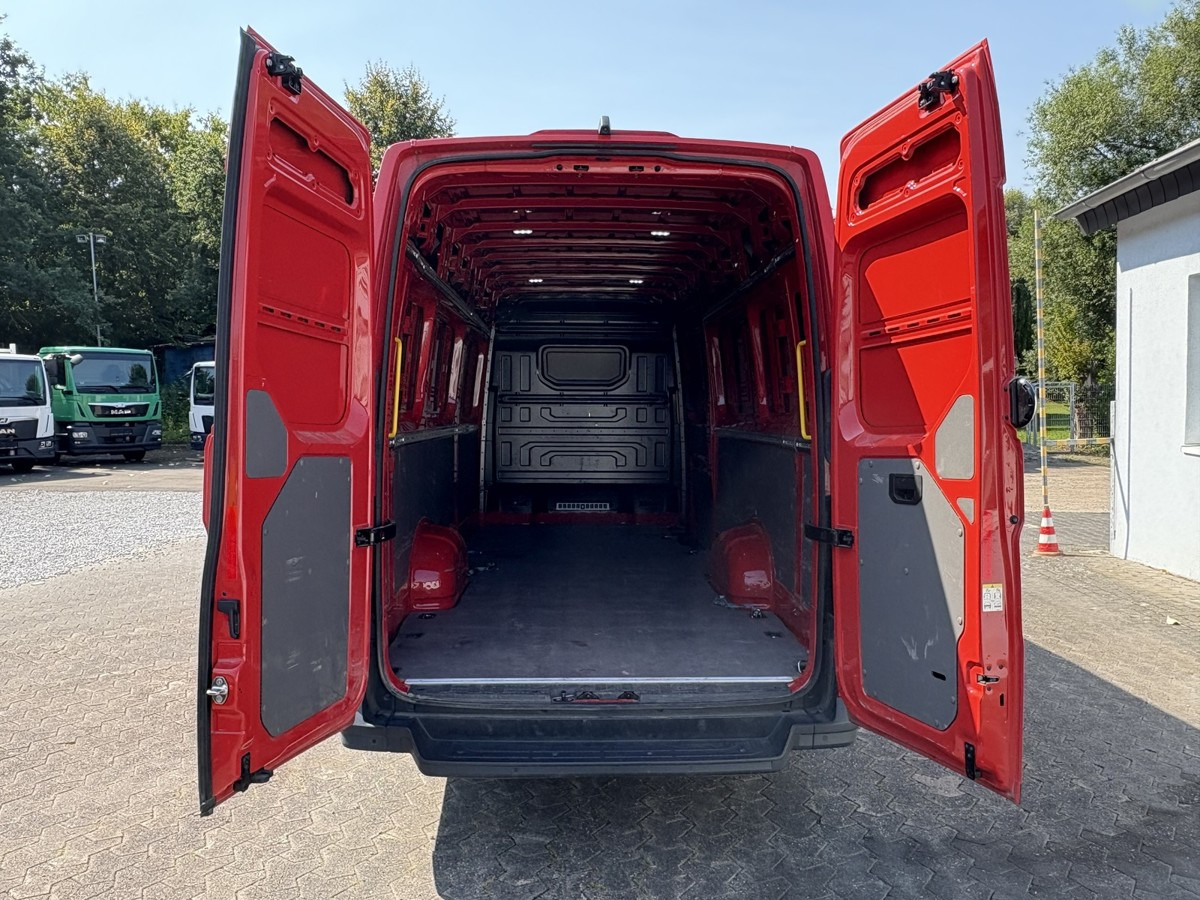 VW Crafter 35 Maxi L5H3 Extralang Kamera - Xe van chở hàng: hình 5 VW Crafter 35 Maxi L5H3 Extralang Kamera - Xe van chở hàng: hình 5