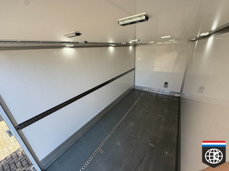 Mercedes-Benz Sprinter Laadbak verwarming - IDEAAL VOOR TRANSPORT VAN BLOEMEN IN DOZEN en/ of KRATTEN - Xe tải nhỏ thùng kín: hình 4 Mercedes-Benz Sprinter Laadbak verwarming - IDEAAL VOOR TRANSPORT VAN BLOEMEN IN DOZEN en/ of KRATTEN - Xe tải nhỏ thùng kín: hình 4