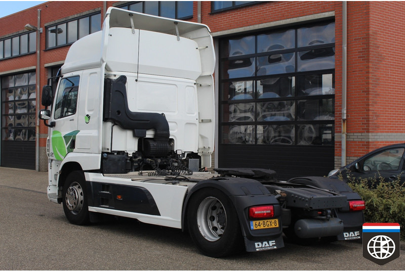 DAF CF 440 FT 2 x TANK - SMART TACHO 2 - LEATHER INTERIEUR - Xe đầu kéo: hình 4 DAF CF 440 FT 2 x TANK - SMART TACHO 2 - LEATHER INTERIEUR - Xe đầu kéo: hình 4