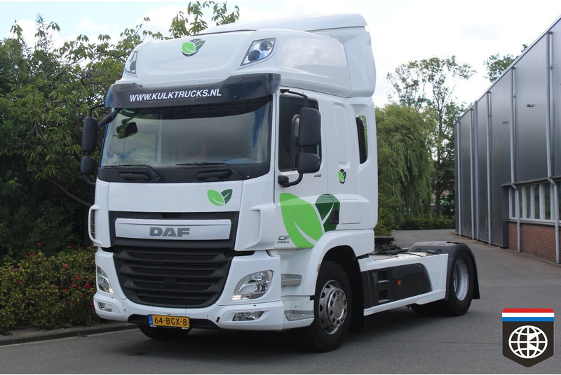 DAF CF 440 FT 2 x TANK - SMART TACHO 2 - LEATHER INTERIEUR - Xe đầu kéo: hình 1 DAF CF 440 FT 2 x TANK - SMART TACHO 2 - LEATHER INTERIEUR - Xe đầu kéo: hình 1