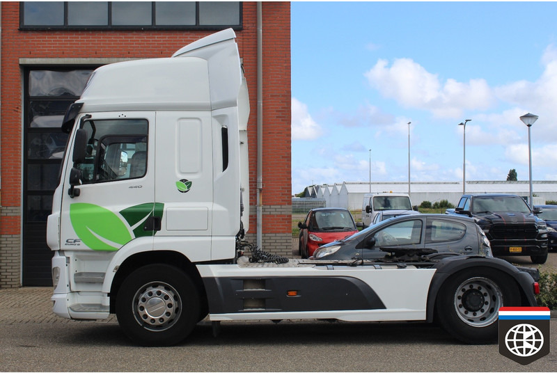 DAF CF 440 FT 2 x TANK - SMART TACHO 2 - LEATHER INTERIEUR - Xe đầu kéo: hình 3 DAF CF 440 FT 2 x TANK - SMART TACHO 2 - LEATHER INTERIEUR - Xe đầu kéo: hình 3