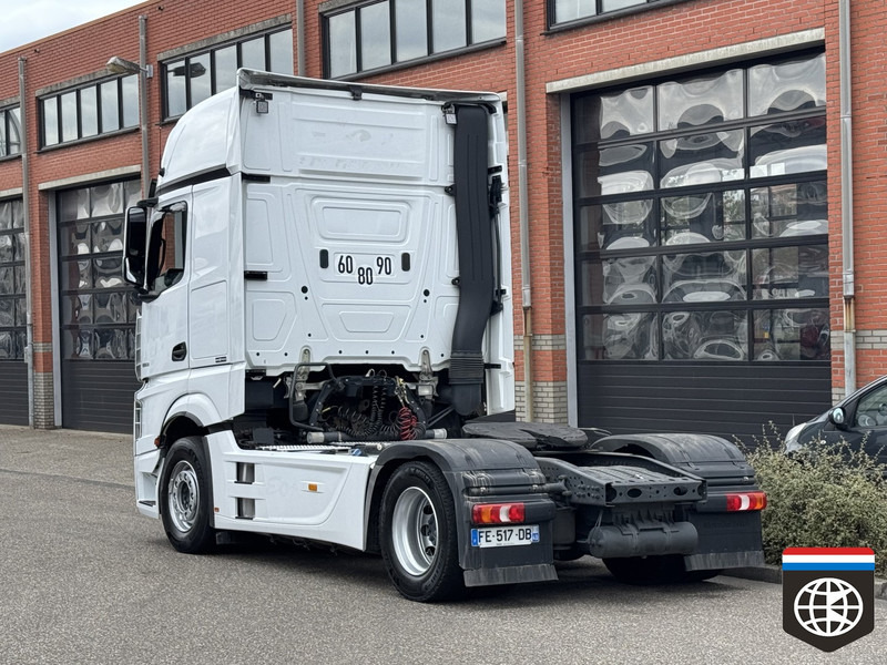 Mercedes-Benz ACTROS 1853 Giga Space - Full spoiler - night A/C - LOW KM - Xe đầu kéo: hình 4 Mercedes-Benz ACTROS 1853 Giga Space - Full spoiler - night A/C - LOW KM - Xe đầu kéo: hình 4