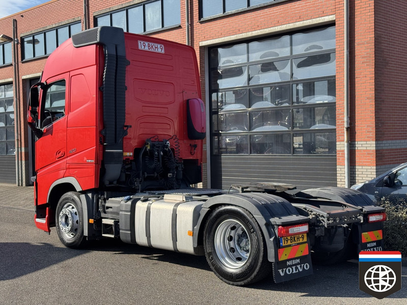 Volvo FH 420 4X2 420 - ADR/VLG - PTO - EURO 6C - Xe đầu kéo: hình 4 Volvo FH 420 4X2 420 - ADR/VLG - PTO - EURO 6C - Xe đầu kéo: hình 4