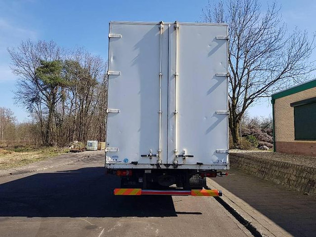 MAN TGL 12.210 4x2 BL - Xe tải hộp: hình 5 MAN TGL 12.210 4x2 BL - Xe tải hộp: hình 5