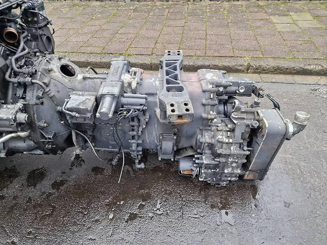 Scania GRS 905 - Phụ tùng: hình 2 Scania GRS 905 - Phụ tùng: hình 2