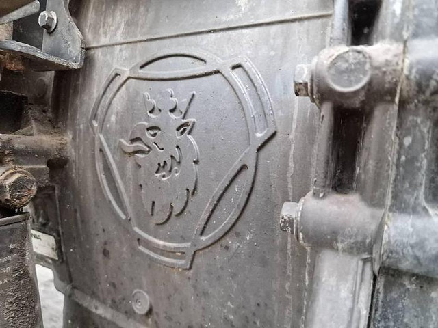 Scania GRS 905 - Phụ tùng: hình 5 Scania GRS 905 - Phụ tùng: hình 5