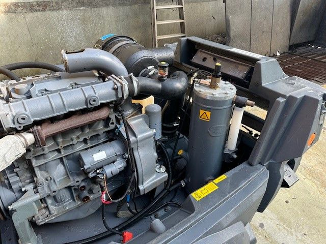 Atlas Copco XAS 67, Kompressor, 3,7m³, 3.5 - 9.5 bar, TOP - Máy nén khí: hình 2 Atlas Copco XAS 67, Kompressor, 3,7m³, 3.5 - 9.5 bar, TOP - Máy nén khí: hình 2