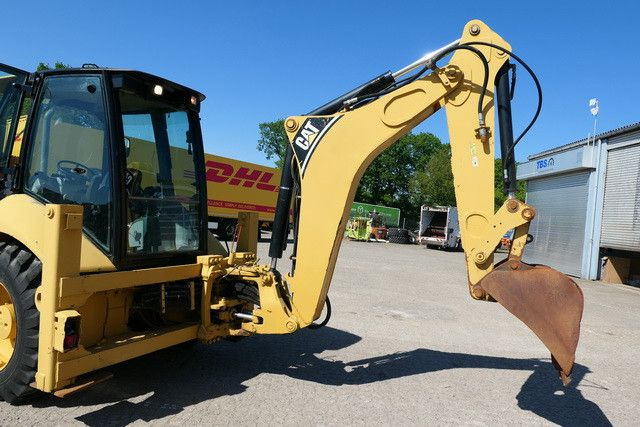 CAT 422E/424 4x4, Mehrzweckgerät, Palettengabel - Máy xúc trước múc sau: hình 4 CAT 422E/424 4x4, Mehrzweckgerät, Palettengabel - Máy xúc trước múc sau: hình 4