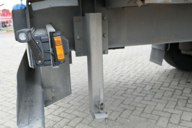 Hiebenthal ZWH 18, Tandem, Verzinkt, Zentralachs-Anh., BDF - Xe chở container/ Rơ moóc hoán đổi thân: hình 5 Hiebenthal ZWH 18, Tandem, Verzinkt, Zentralachs-Anh., BDF - Xe chở container/ Rơ moóc hoán đổi thân: hình 5