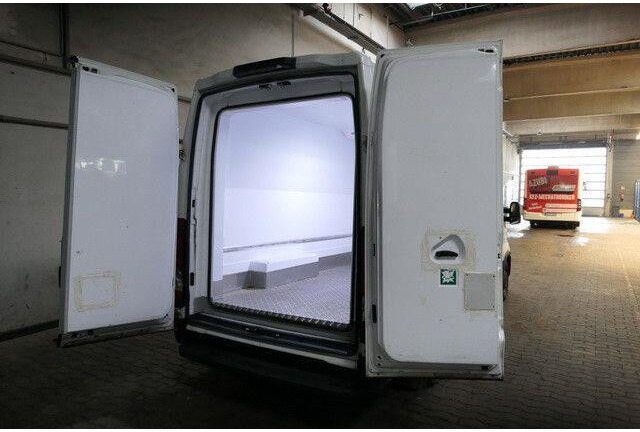 Iveco 35S16 Daily, Kerstner, 3.300mm lang, Klima - Xe van đông lạnh: hình 5 Iveco 35S16 Daily, Kerstner, 3.300mm lang, Klima - Xe van đông lạnh: hình 5