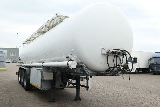 Kässbohrer STH 34/10-24/Tank 34.000 ltr./Unterbefüll./Pumpe - Sơ mi rơ moóc bồn: hình 5 Kässbohrer STH 34/10-24/Tank 34.000 ltr./Unterbefüll./Pumpe - Sơ mi rơ moóc bồn: hình 5