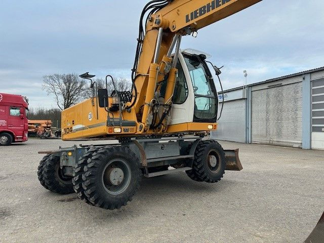 Liebherr A 904 C Litronic/SW System SW48/Klima/Kamera - Máy xúc bánh lốp: hình 2 Liebherr A 904 C Litronic/SW System SW48/Klima/Kamera - Máy xúc bánh lốp: hình 2
