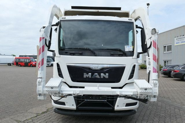 MAN 26.320 TGS BL 6x2, Überkopflader/Frontlader, AC MAN 26.320 TGS BL 6x2, Überkopflader/Frontlader, AC - Xe tải chở rác: hình 2 MAN 26.320 TGS BL 6x2, Überkopflader/Frontlader, AC MAN 26.320 TGS BL 6x2, Überkopflader/Frontlader, AC - Xe tải chở rác: hình 2