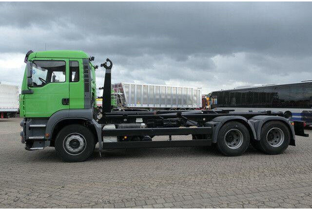 MAN 26.390 TGA BL 6x4, VDL S-21 6200, Klima, Luftfe. - Xe tải nâng móc: hình 4 MAN 26.390 TGA BL 6x4, VDL S-21 6200, Klima, Luftfe. - Xe tải nâng móc: hình 4