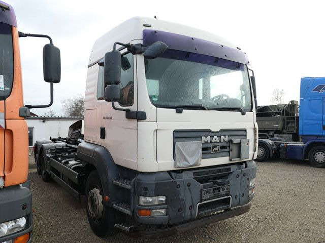 MAN 26.440 TGA BL 6x2, Hiab XR21S59, Klima,Lenk-Lift - Xe tải nâng móc: hình 2 MAN 26.440 TGA BL 6x2, Hiab XR21S59, Klima,Lenk-Lift - Xe tải nâng móc: hình 2