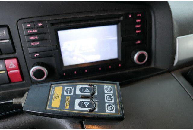 Xe chở gỗ MAN 26.540 TGX 6x4, Kombizug, Huttner LNZK 20: hình 16