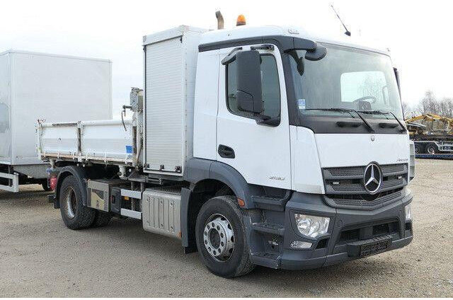 Mercedes-Benz 2030 L Antos 4x2, Kran,Generator,Plane,Hydraulik - Xe ben: hình 4 Mercedes-Benz 2030 L Antos 4x2, Kran,Generator,Plane,Hydraulik - Xe ben: hình 4