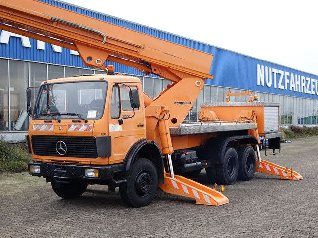 Mercedes-Benz 2222 6x4, Ruthmann, 28m³, 3. Sitz, Blattfederung - Nền bục trên không gắn trên xe tải: hình 2 Mercedes-Benz 2222 6x4, Ruthmann, 28m³, 3. Sitz, Blattfederung - Nền bục trên không gắn trên xe tải: hình 2