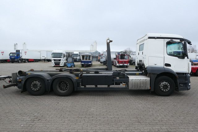 Mercedes-Benz 2543 L Actros 6x2, Meiller RK 20.70, Voll-Luft - Xe tải nâng móc: hình 2 Mercedes-Benz 2543 L Actros 6x2, Meiller RK 20.70, Voll-Luft - Xe tải nâng móc: hình 2