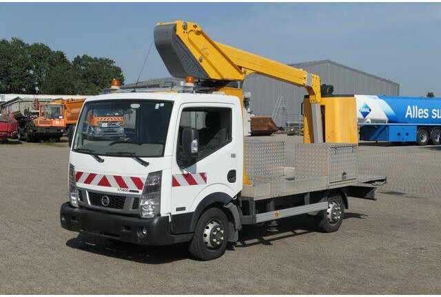 Nissan 32.12 4x2, 11m Arbeitshöhe, Klima,3. Sitz - Nền bục trên không gắn trên xe tải: hình 4 Nissan 32.12 4x2, 11m Arbeitshöhe, Klima,3. Sitz - Nền bục trên không gắn trên xe tải: hình 4