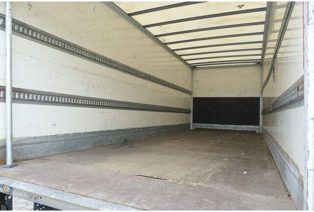Renault Midlum 220 4x2, LBW, AHK, 7.200mm lang, Klima - Xe tải hộp: hình 4 Renault Midlum 220 4x2, LBW, AHK, 7.200mm lang, Klima - Xe tải hộp: hình 4