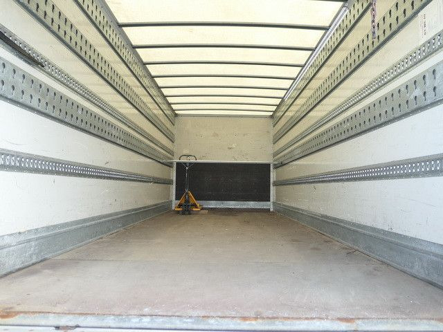 Renault Midlum 220 4x2, LBW, AHK, klima, Luftfederung - Xe tải hộp: hình 4 Renault Midlum 220 4x2, LBW, AHK, klima, Luftfederung - Xe tải hộp: hình 4