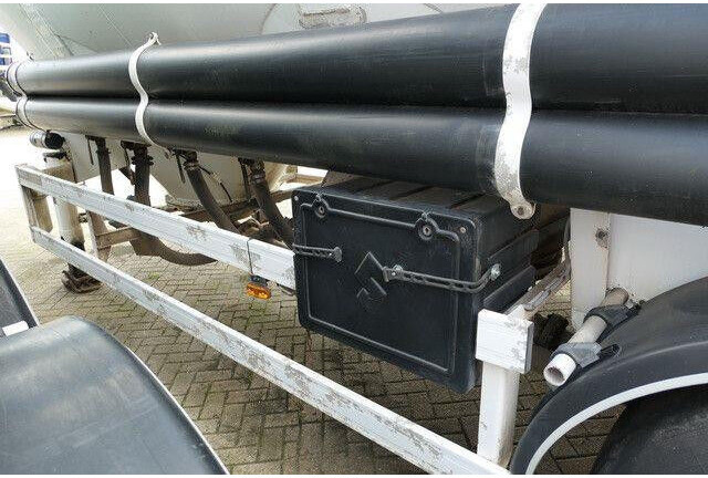 SPITZER SF 2743 PI, Zement, Alu-Felgen, 43m³, 1 Kammer - Sơ mi rơ moóc bồn: hình 5 SPITZER SF 2743 PI, Zement, Alu-Felgen, 43m³, 1 Kammer - Sơ mi rơ moóc bồn: hình 5