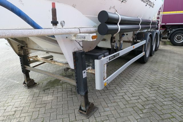 Spitzer SF 2737 PI, Zement, 37m³, Alu-Felgen, 1 Kammer - Sơ mi rơ moóc bồn silo: hình 4 Spitzer SF 2737 PI, Zement, 37m³, Alu-Felgen, 1 Kammer - Sơ mi rơ moóc bồn silo: hình 4