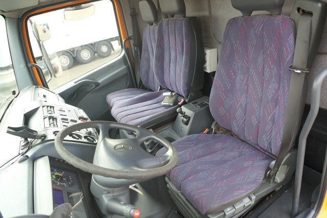 Tiện ích/ Xe đặc dụng, Xe tải hộp Mercedes-Benz 1518 A Atego 4X4, Klima, AHK, Allrad, Rolltor: hình 12