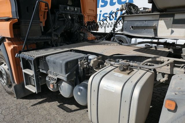 MAN 26.480 TGS 6x4, Hydr., Klima, navi, Luftfederung - Xe đầu kéo: hình 3 MAN 26.480 TGS 6x4, Hydr., Klima, navi, Luftfederung - Xe đầu kéo: hình 3
