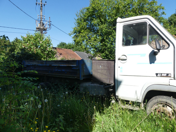 Camion benne Renault Master B80 - Xe ben: hình 3 Camion benne Renault Master B80 - Xe ben: hình 3