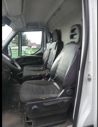 Camionnette Iveco Daily (2016-134.234 km) - Xe van chở hàng: hình 5 Camionnette Iveco Daily (2016-134.234 km) - Xe van chở hàng: hình 5