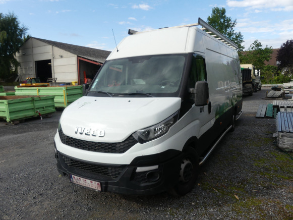 Camionnette Iveco Daily (2016-134.234 km) - Xe van chở hàng: hình 1 Camionnette Iveco Daily (2016-134.234 km) - Xe van chở hàng: hình 1