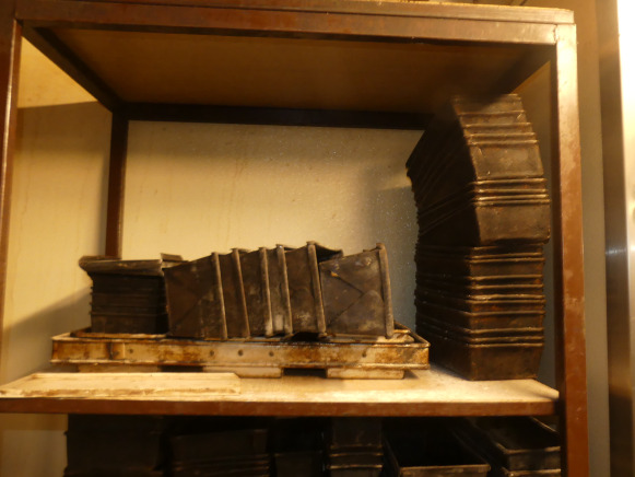 Chariot avec platines à pains - Thiết bị làm bánh: hình 2 Chariot avec platines à pains - Thiết bị làm bánh: hình 2