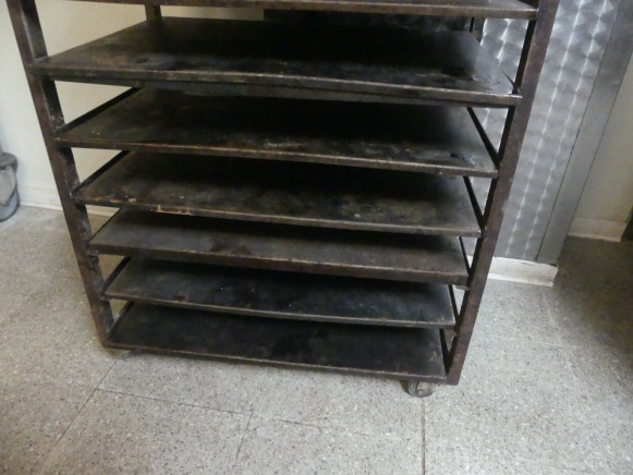 Chariot de four avec platine 60x40 cm (4 bords) - Thiết bị làm bánh: hình 5 Chariot de four avec platine 60x40 cm (4 bords) - Thiết bị làm bánh: hình 5