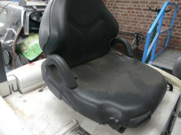 Xe nâng điện Chariot élévateur TCM FB15-6: hình 12