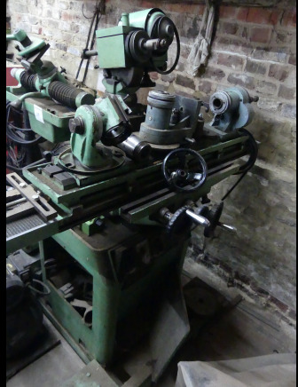 Fraiseuse AR5E - Máy phay kim loại: hình 2 Fraiseuse AR5E - Máy phay kim loại: hình 2