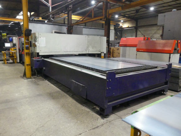 Machine de découpe 4m laser CO² avec refroidisseur et aspiration de fumée Bystronic Bylaser 4400 - Máy gia công kim loại: hình 2 Machine de découpe 4m laser CO² avec refroidisseur et aspiration de fumée Bystronic Bylaser 4400 - Máy gia công kim loại: hình 2