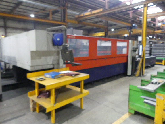 Machine de découpe laser CO² avec refroidisseur et aspiration de fumée Bystronic Bylaser 4400 - Máy móc khác: hình 1 Machine de découpe laser CO² avec refroidisseur et aspiration de fumée Bystronic Bylaser 4400 - Máy móc khác: hình 1