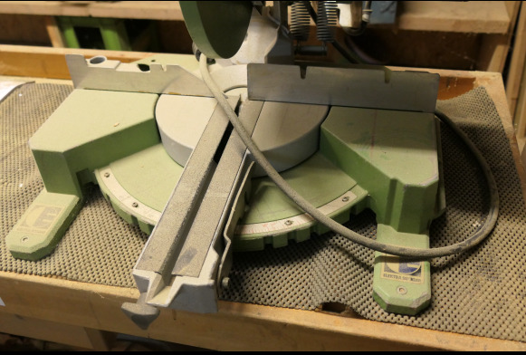 Scie à onglet Elektra Beckum KGS300 - Máy móc khác: hình 3 Scie à onglet Elektra Beckum KGS300 - Máy móc khác: hình 3