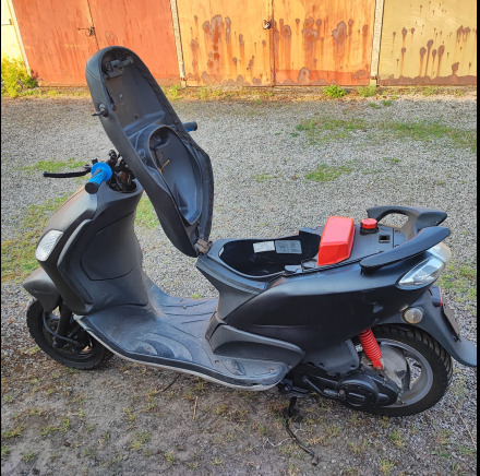 Moto Piaggio - Xe máy: hình 5 Moto Piaggio - Xe máy: hình 5