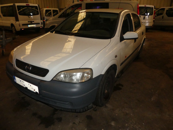REF:JGN449 - Voiture Opel Astra 1,7 Dti (2003-129.196 km) - Xe hơi: hình 1 REF:JGN449 - Voiture Opel Astra 1,7 Dti (2003-129.196 km) - Xe hơi: hình 1