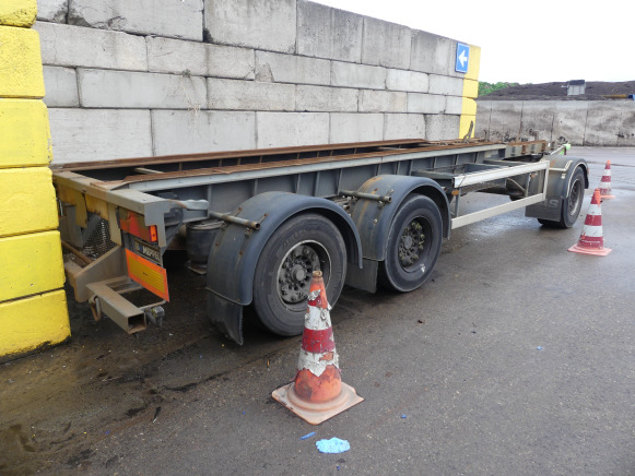 REF:WS-RS-95 - Remorque porte container GS Meppel AIC-2700N - Xe chở container/ Rơ moóc hoán đổi thân: hình 3 REF:WS-RS-95 - Remorque porte container GS Meppel AIC-2700N - Xe chở container/ Rơ moóc hoán đổi thân: hình 3
