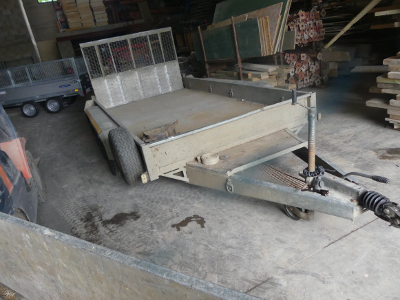 Remorque porte engin triple essieu Nugent Trailers PT126TRI - Rơ moóc để vận chuyển thiết bị: hình 2 Remorque porte engin triple essieu Nugent Trailers PT126TRI - Rơ moóc để vận chuyển thiết bị: hình 2