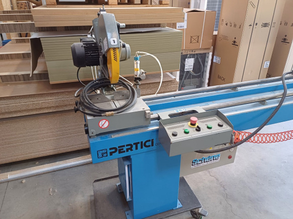 Scie à onglet double tête pour chassis Pertici Univer 332 IP - Máy chế biến gỗ: hình 3 Scie à onglet double tête pour chassis Pertici Univer 332 IP - Máy chế biến gỗ: hình 3