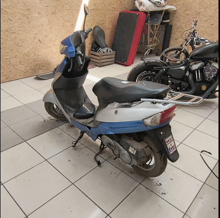 Scooter Peugeot QM50QT-6 - Xe máy: hình 3 Scooter Peugeot QM50QT-6 - Xe máy: hình 3