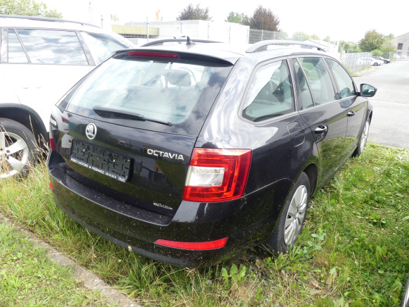 Voiture break Skoda Octavia Combi (2015-167.000 km) - Xe hơi: hình 3 Voiture break Skoda Octavia Combi (2015-167.000 km) - Xe hơi: hình 3