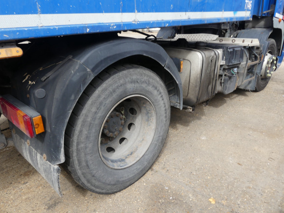 REF:7210 - Tracteur routier DAF FT CF85 (2011-618.412 km) - Xe đầu kéo: hình 5 REF:7210 - Tracteur routier DAF FT CF85 (2011-618.412 km) - Xe đầu kéo: hình 5